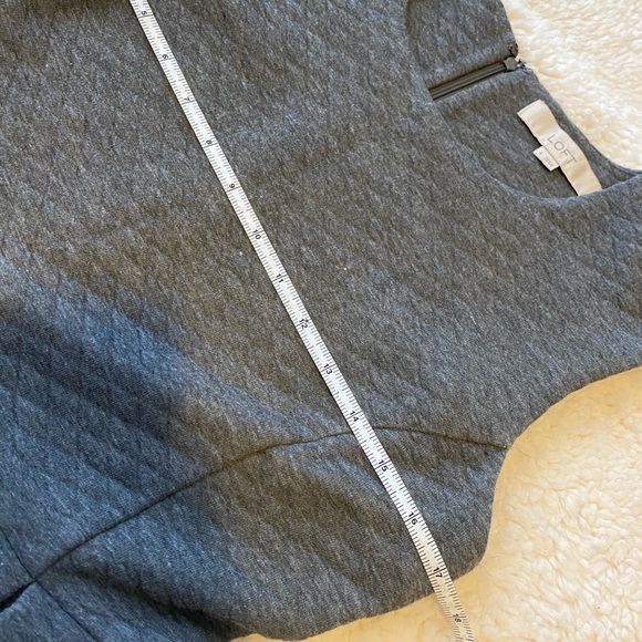 LOFT - grey knit sleeveless dress - Picture 8 of 11